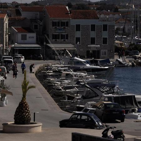 Apartman Zana Vodice Exteriör bild