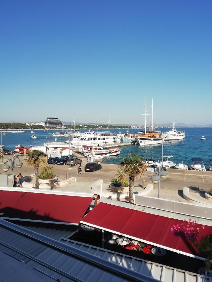 Apartman Zana Vodice Exteriör bild
