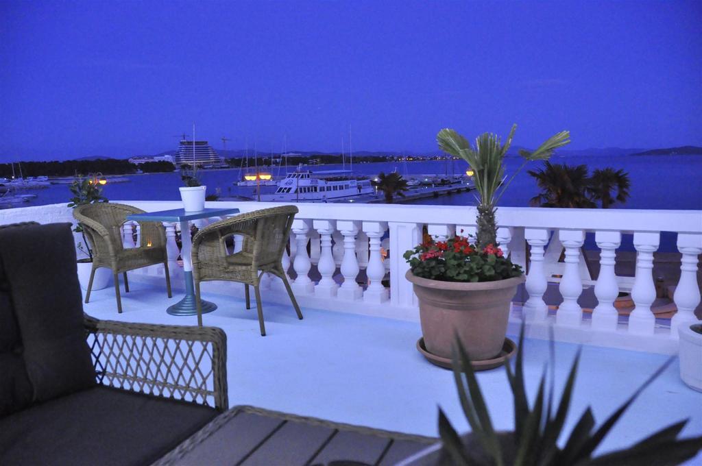 Apartman Zana Vodice Exteriör bild