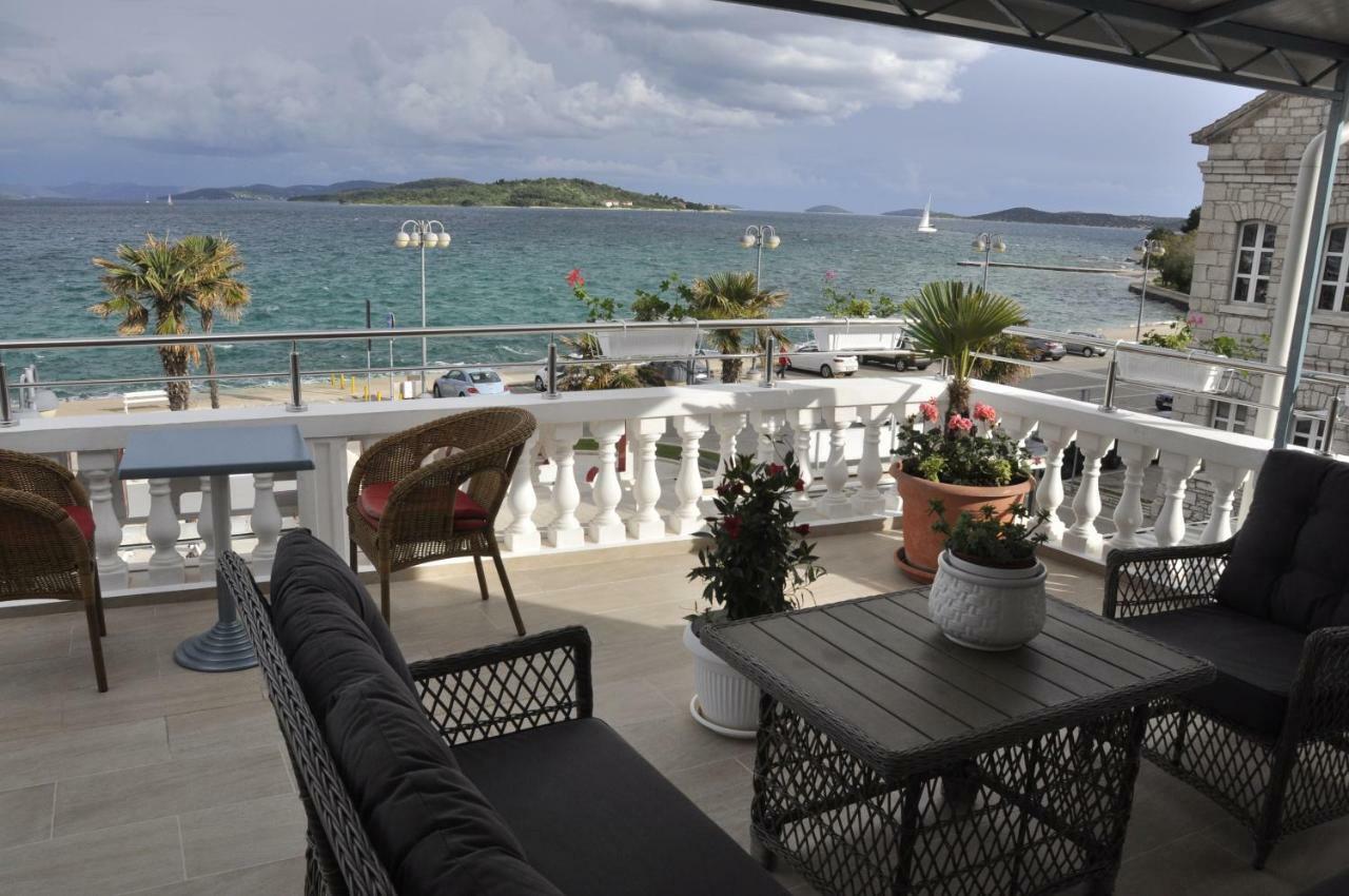 Apartman Zana Vodice Exteriör bild